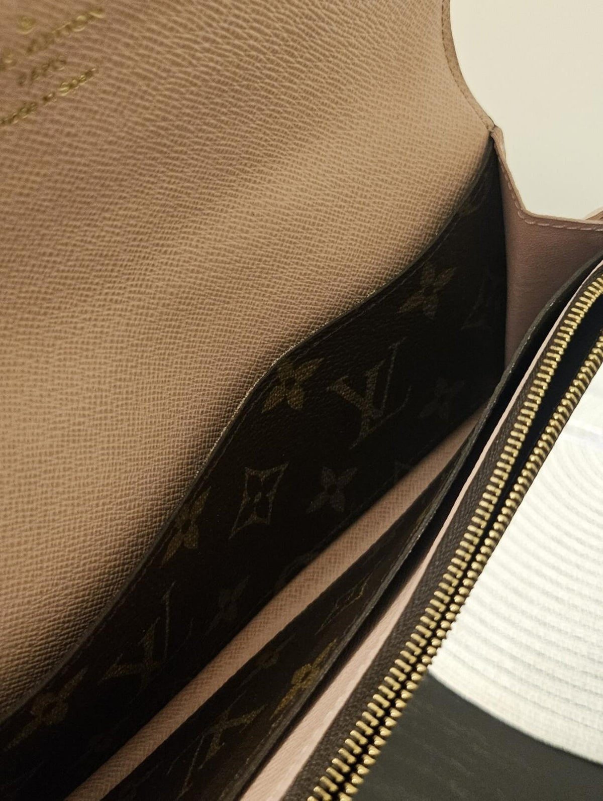 Louis Vuitton Emilie Wallet Monogram Rose Ballerine