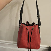 Louis Vuitton Epi Noe Red Bucket Bag
