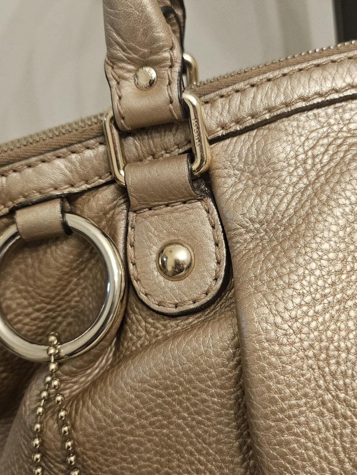 Gucci Sukey Tote Pebbled Leather w/ Strap & GG Charm