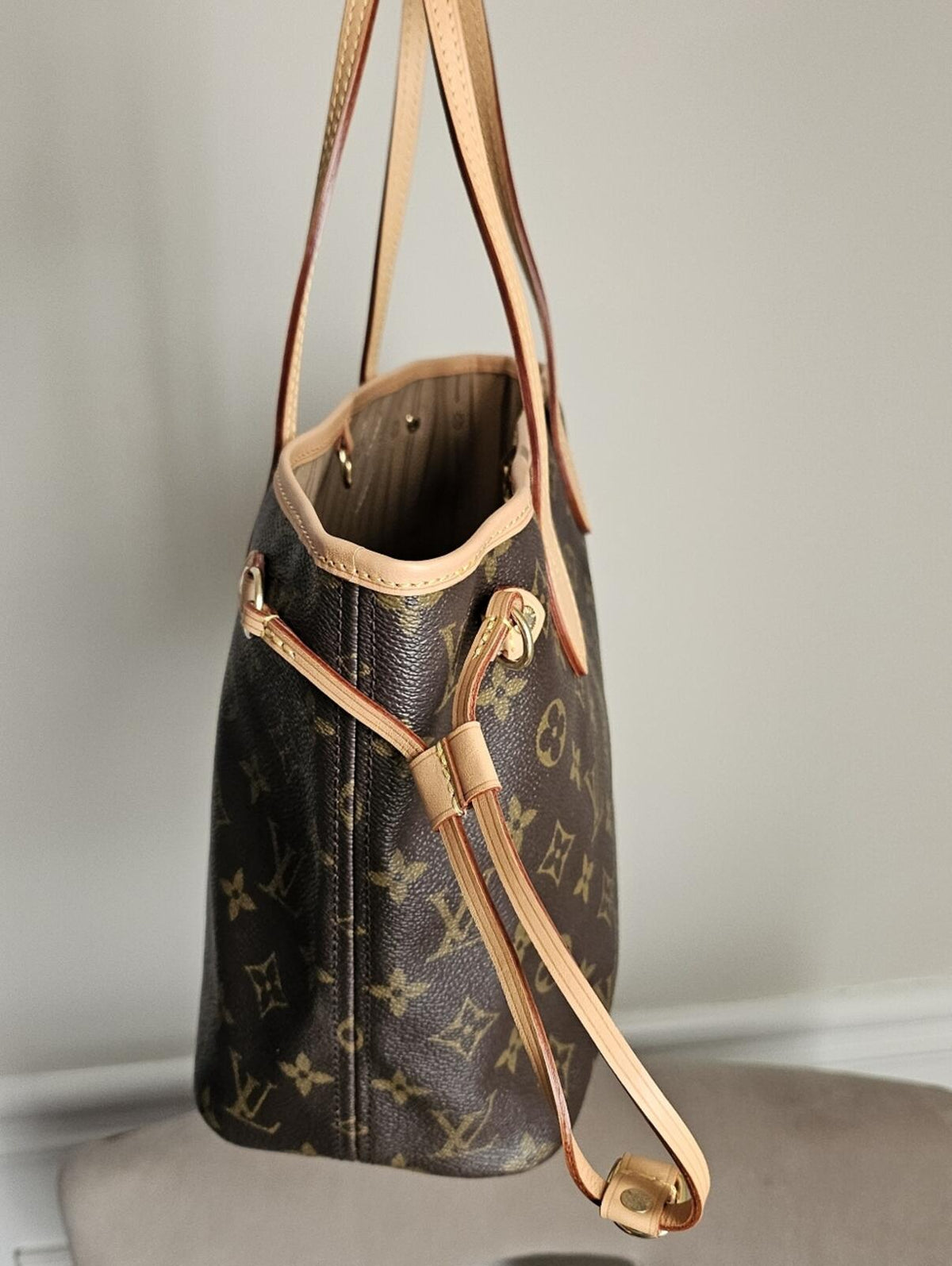 Louis Vuitton Neverfull PM Monogram Tote Bag