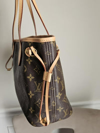 Louis Vuitton Neverfull PM Monogram Tote Bag