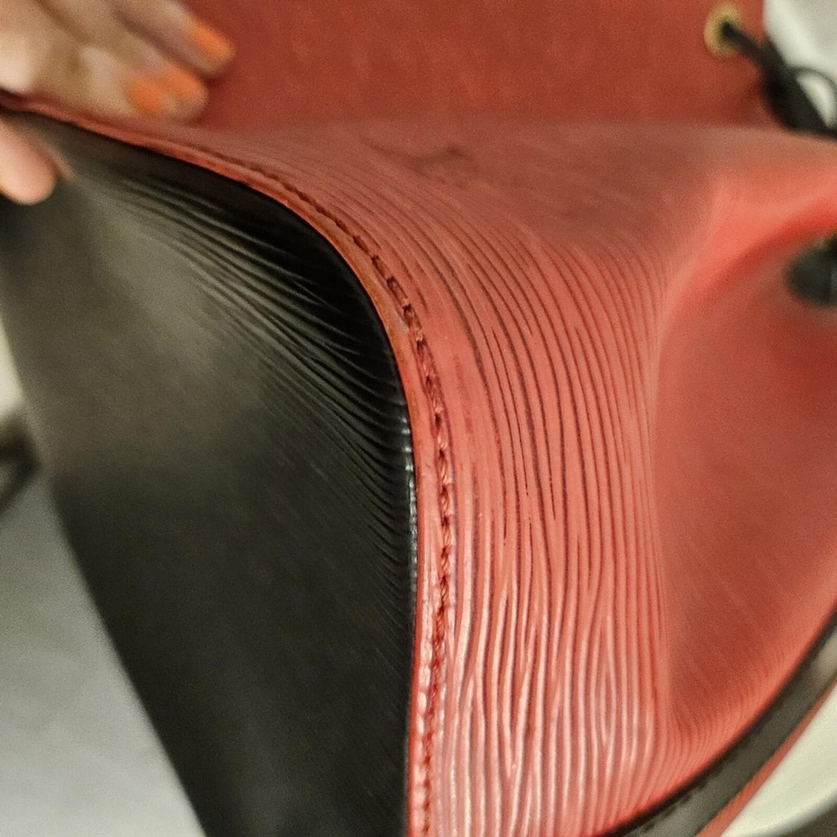 Louis Vuitton Epi Noe Red Bucket Bag