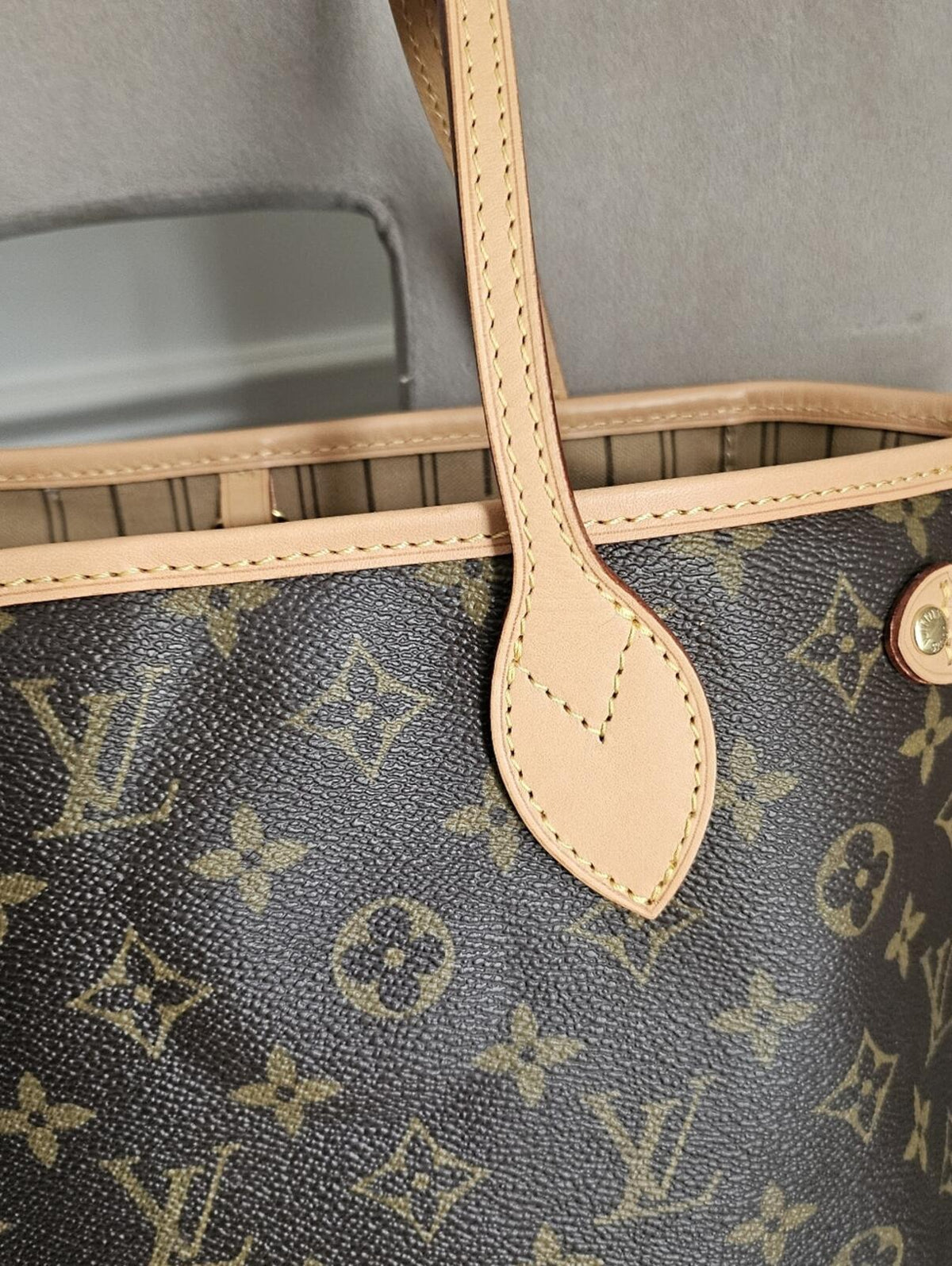 Louis Vuitton Neverfull PM Monogram Tote Bag