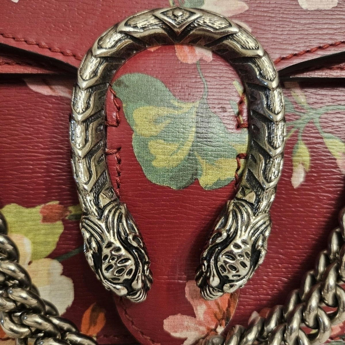 🌸 Gucci Dionysus Blooms Shoulder Bag – Red Floral