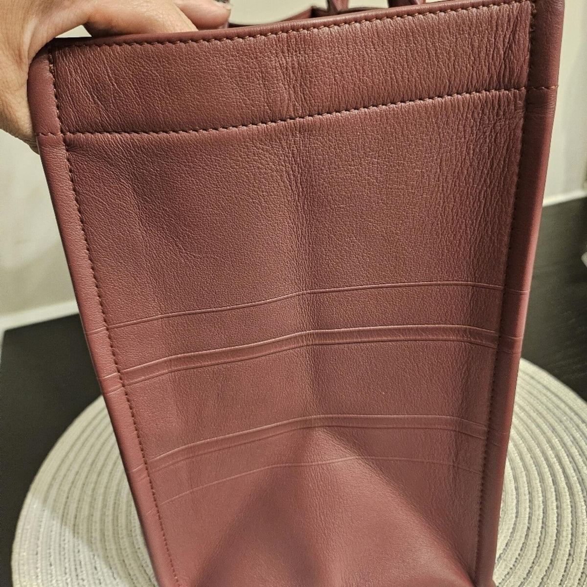 🌸 Christian Dior Medium Leather Book Tote – Dark Mauve | Entrupy COA 🌸