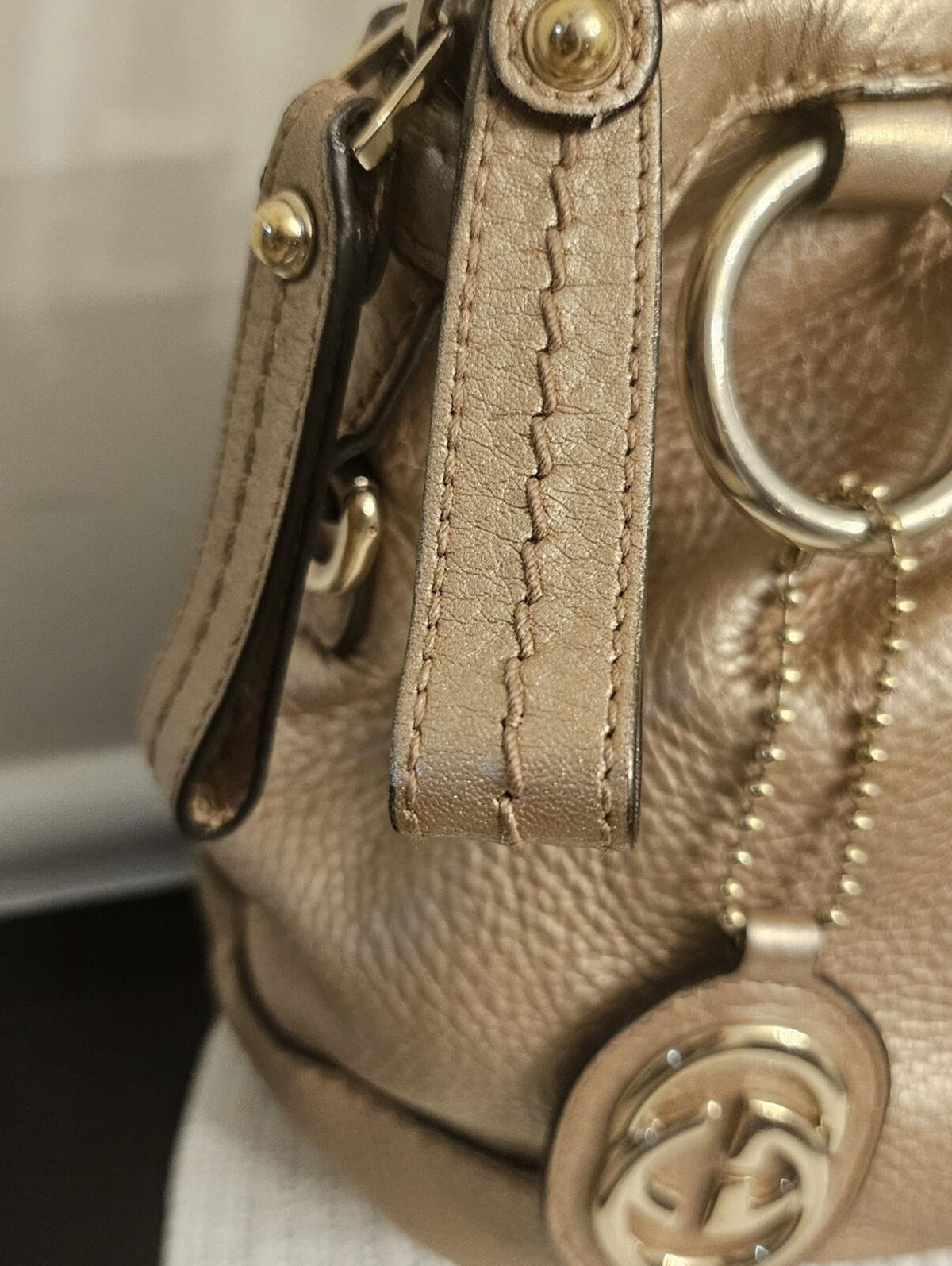 Gucci Sukey Tote Pebbled Leather w/ Strap & GG Charm