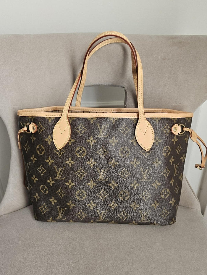 Louis Vuitton Neverfull PM Monogram Tote Bag