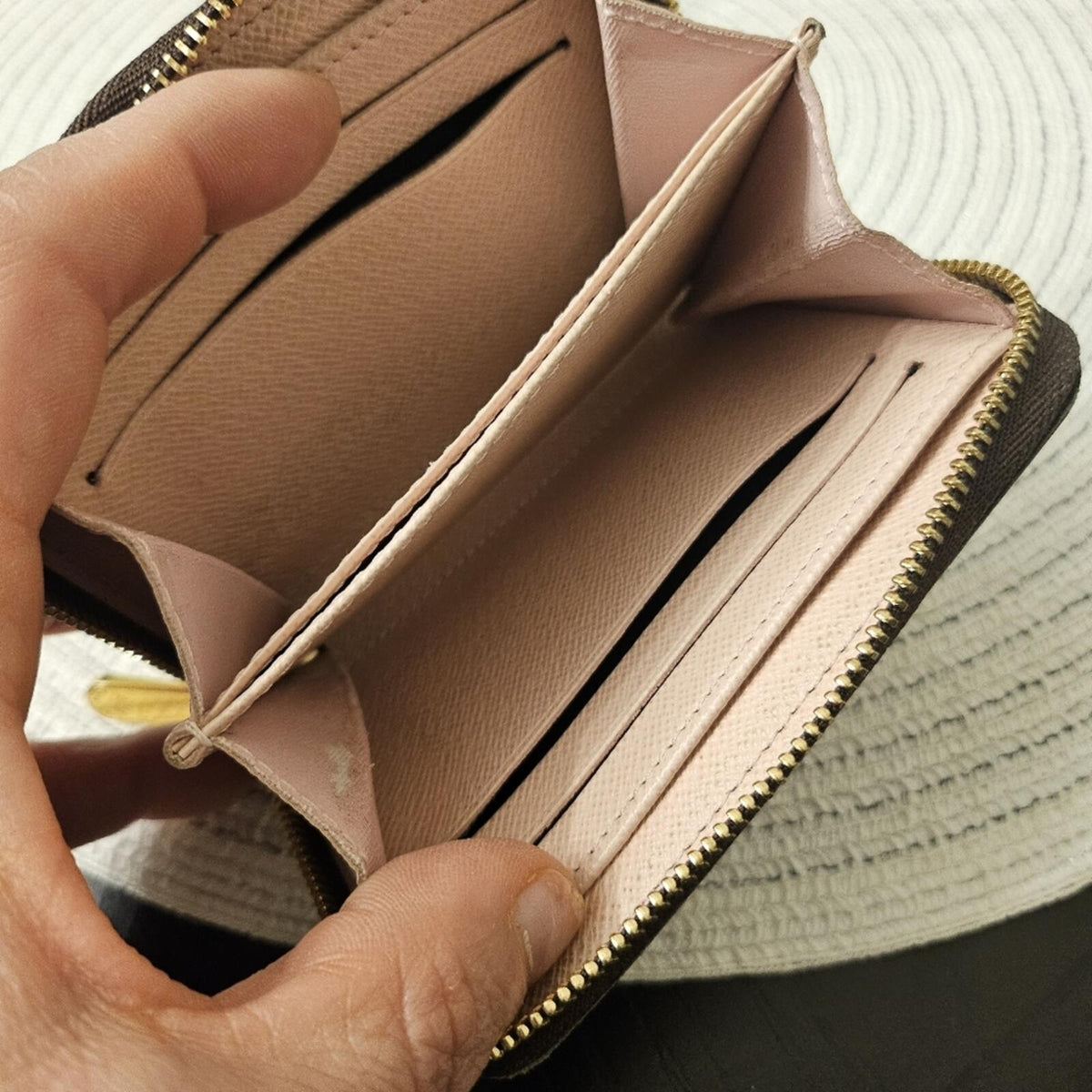 Louis Vuitton Damier Ebene Zippy Coin Purse Wallet