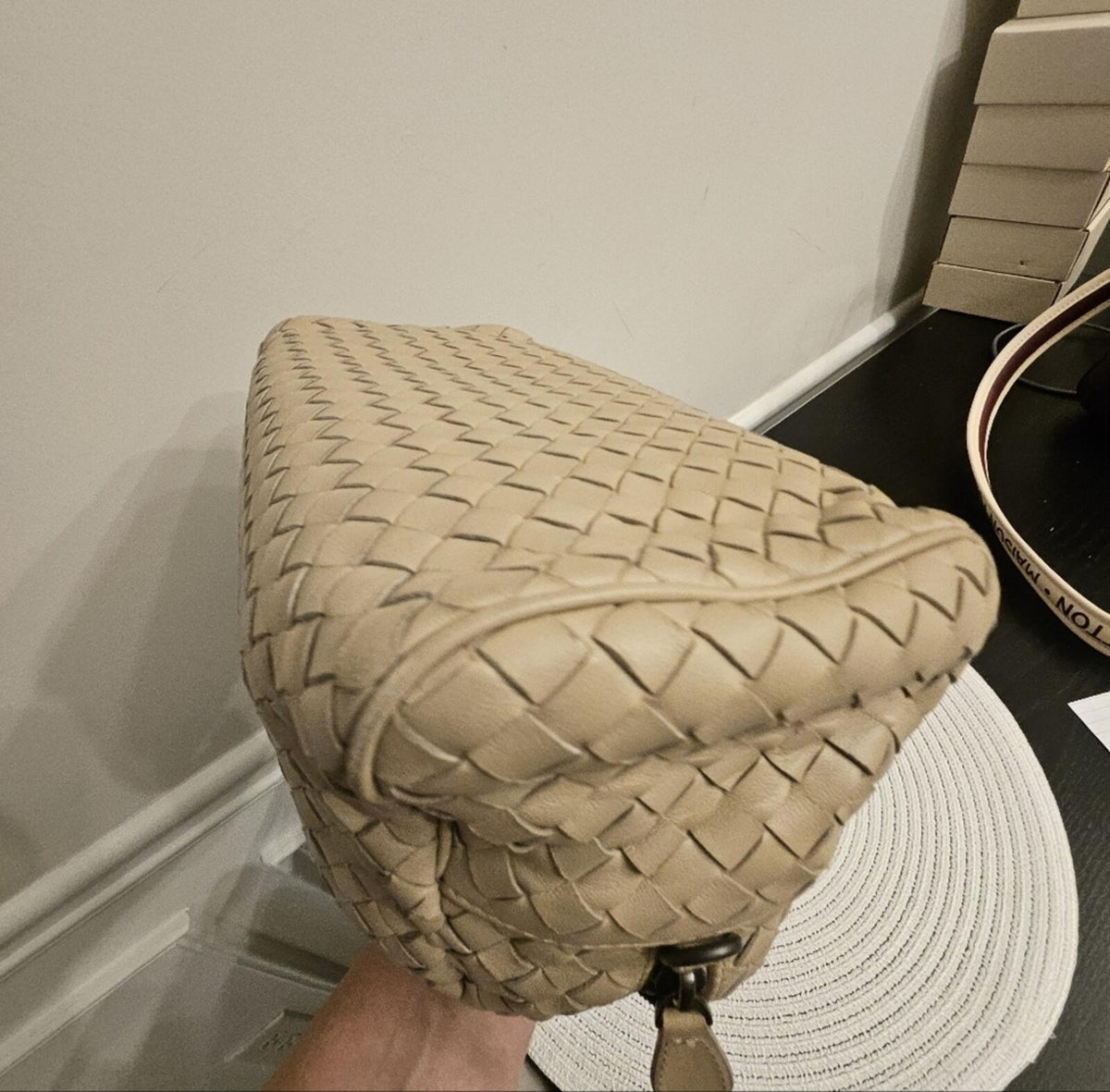 Bottega Veneta Intrecciato Leather Satchel / Crossbody – Beige (Mirror Included)