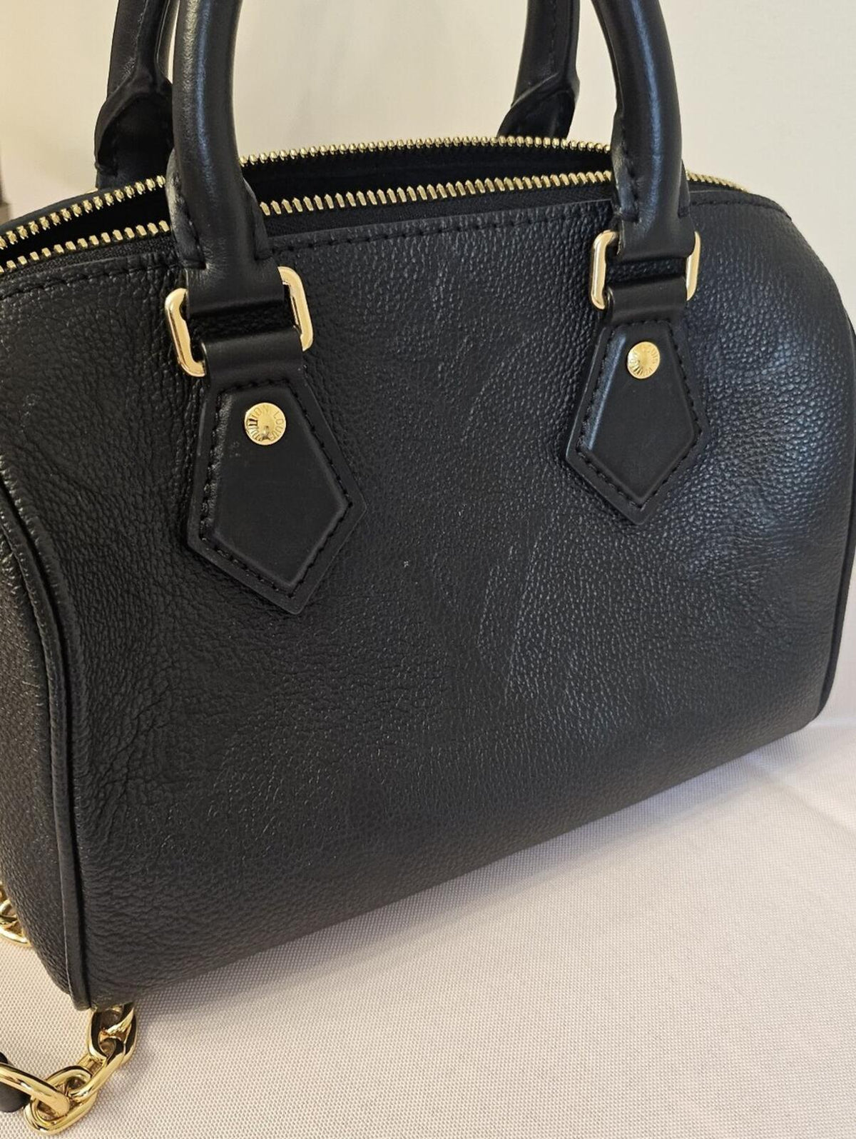 Louis Vuitton Speedy 20 Bandoulière Black Empreinte Microchipped
