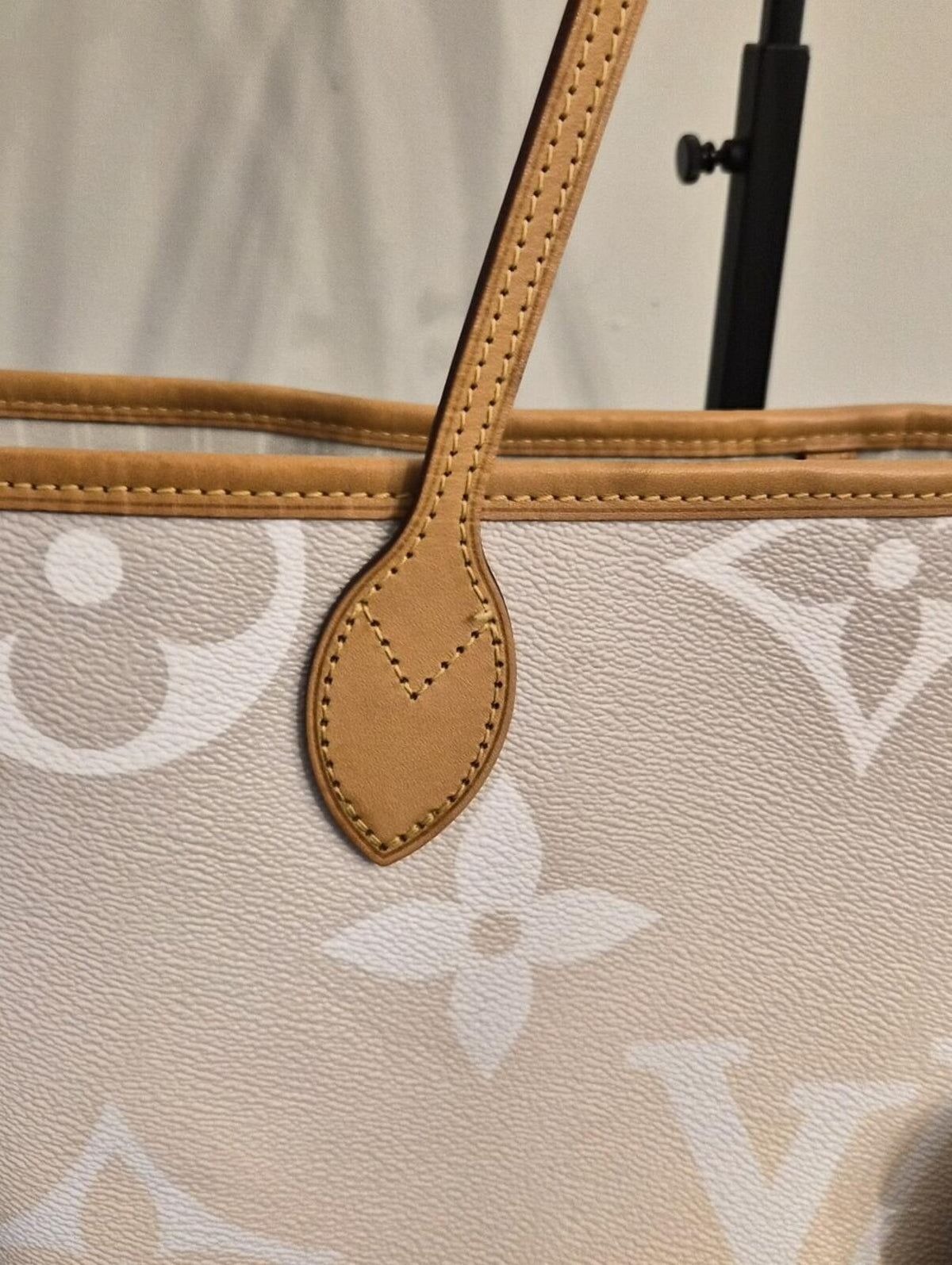 Louis Vuitton Neverfull MM By The Pool with Pouch 2021