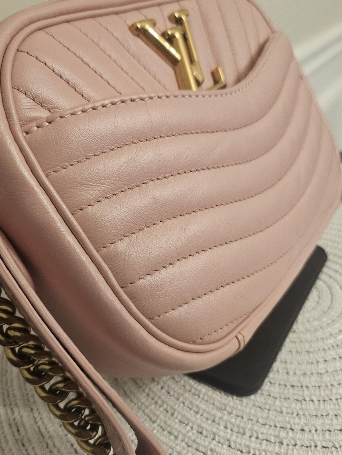 Louis Vuitton New Wave Camera Bag Pink Quilted Leather