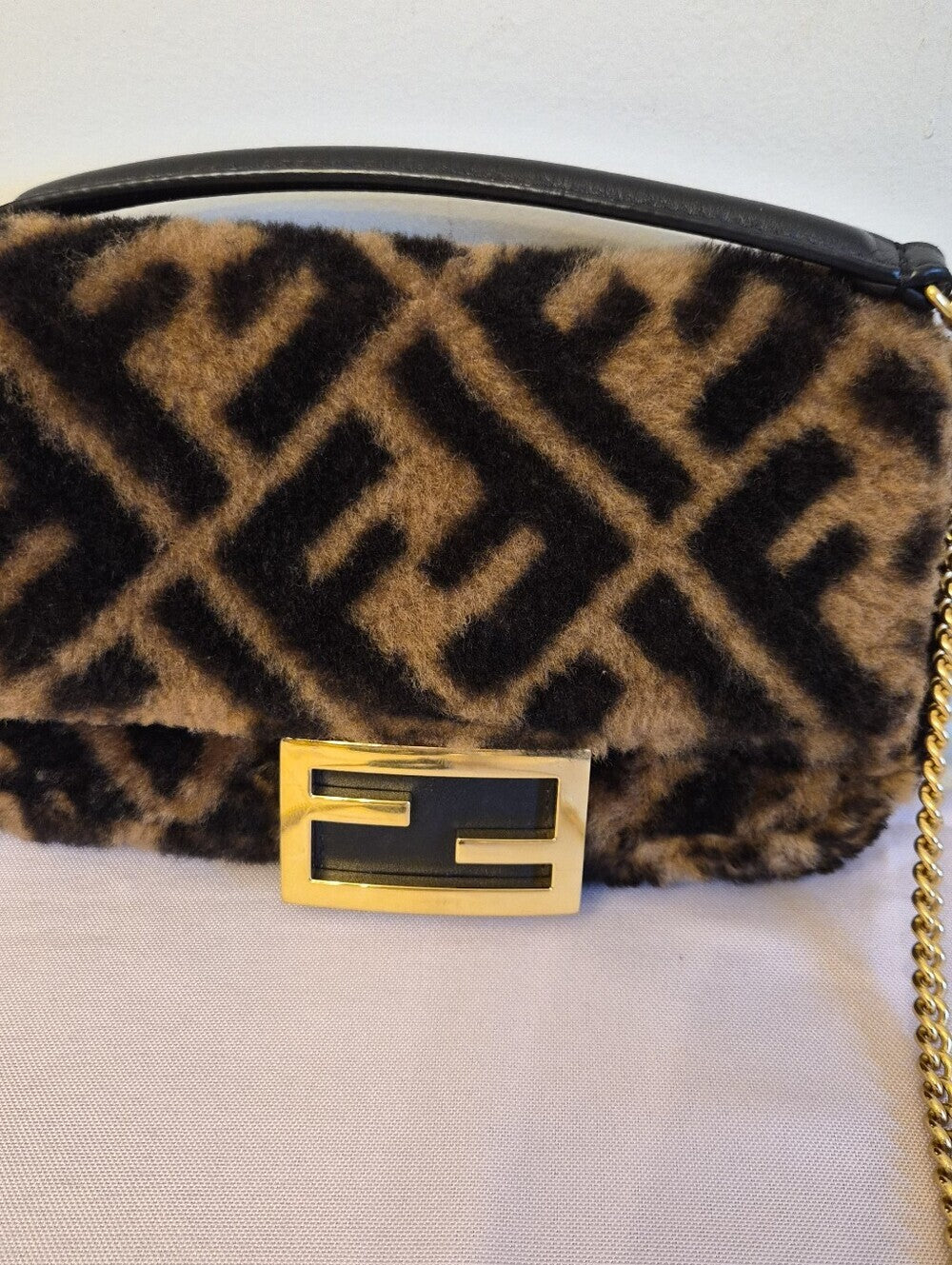 Fendi Mini Baguette – FF Shearling
