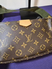 Louis Vuitton Multi Pochette Accessoires – Monogram Canvas