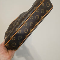 Louis Vuitton Thames PM Shoulder Bag – Monogram Canvas