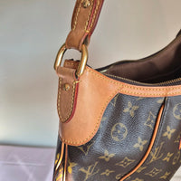 Louis Vuitton Monogram Galliera GM
